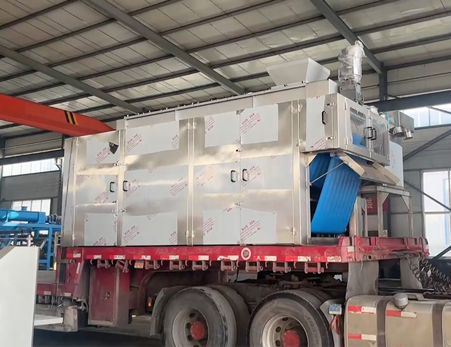 1台高压带式压滤机发货